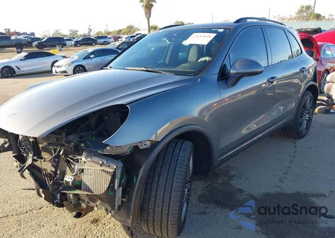 2017 Porsche Cayenne S z USA, uszkodzony, nr VIN WP1AB2A2XHLA50276